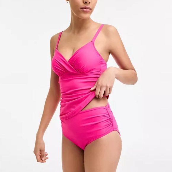 NWT Anne Cole
Women's Ruched Underwire Tankini Top 34DD/36D - Picture 5 of 5